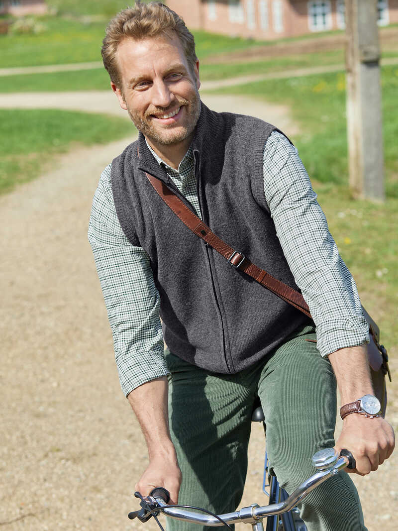 Alternatives Bild 3 zu Strickweste aus Merinowolle