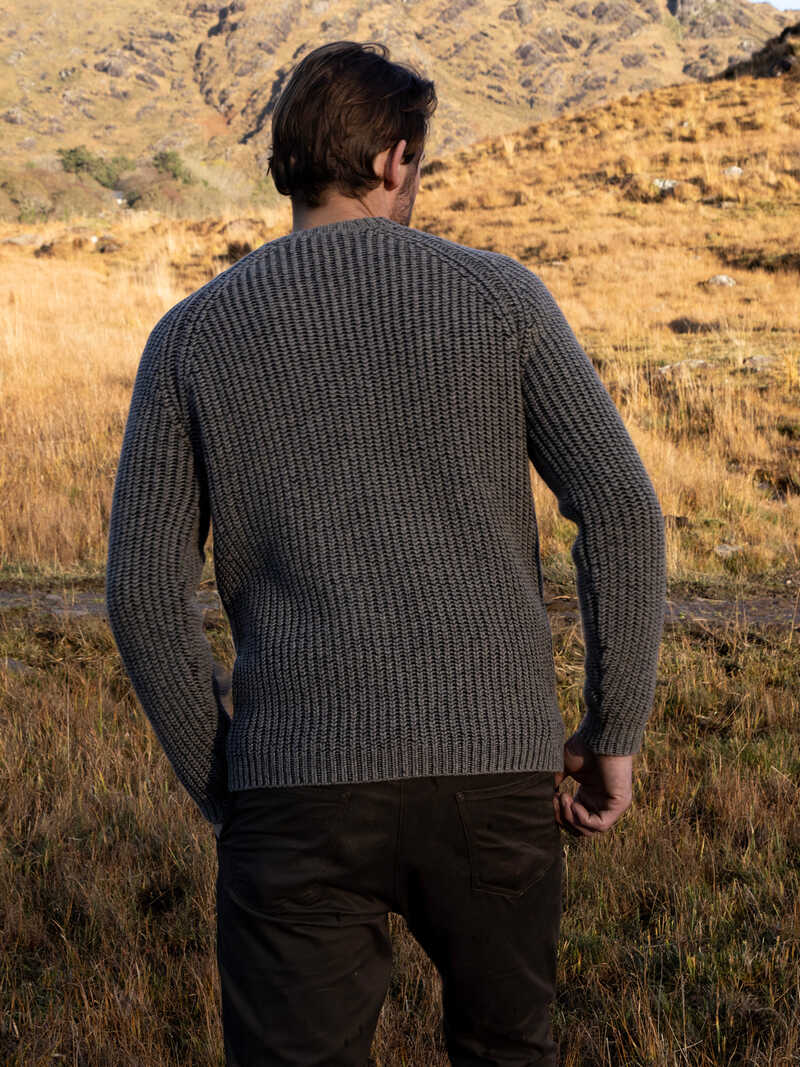 Alternatives Bild 4 zu Merino-Rundhals-Pullover