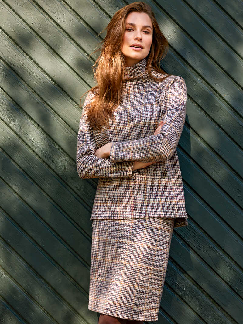 Produktbild zu Eleganter Damen-Zweiteiler