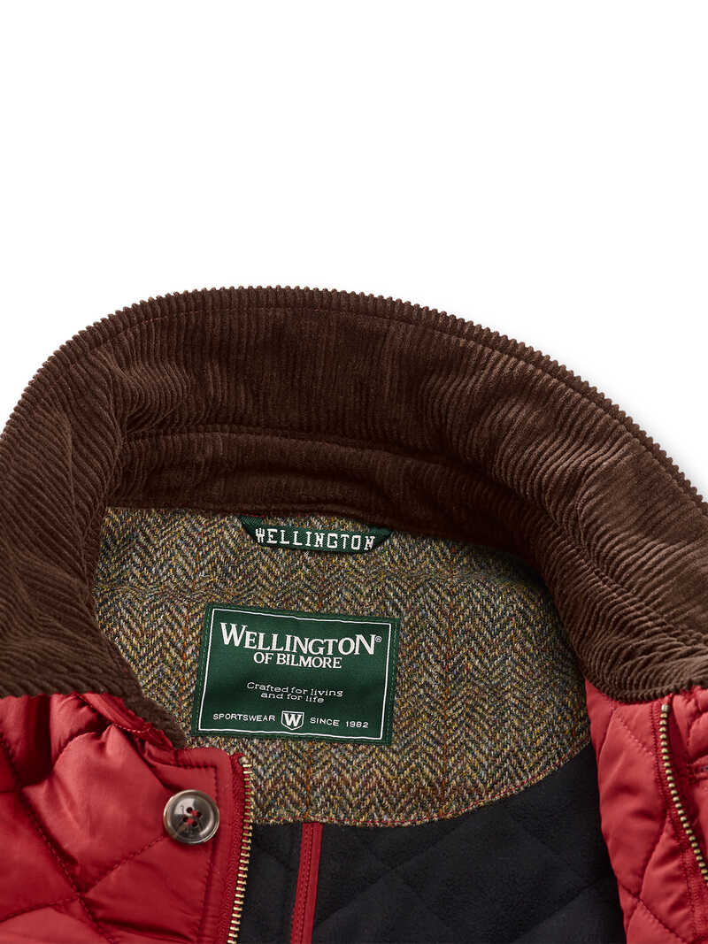 Alternatives Bild 1 zu Rote Steppjacke Country