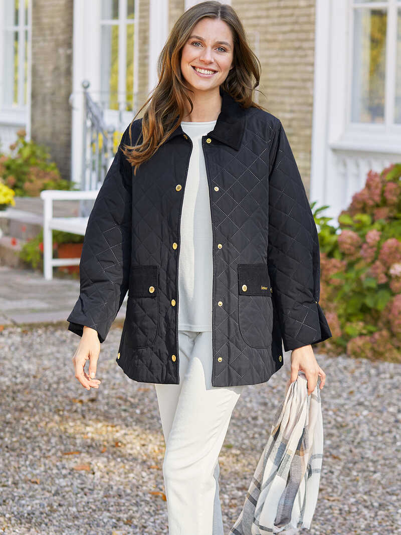 Produktbild zu Steppjacke Corinne
