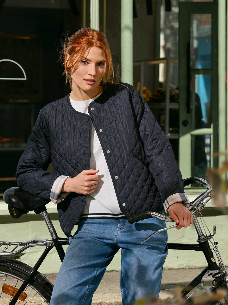 Alternatives Bild 2 zu Steppjacke Cashel