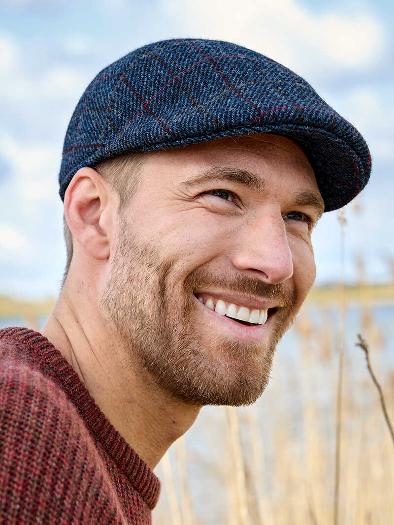 Alternatives Bild 1 zu Herrenkappe aus schottischem Harris Tweed