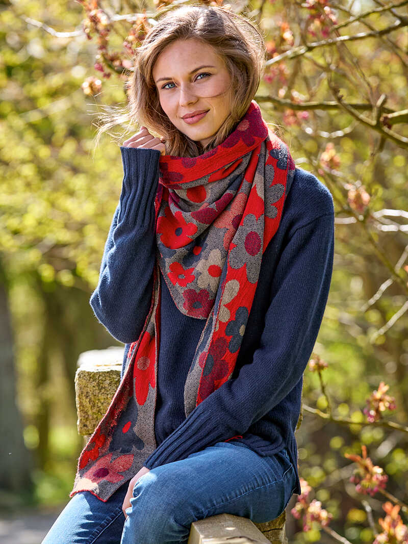 Produktbild zu Irischer Dreiecks-Schal aus Schurwolle