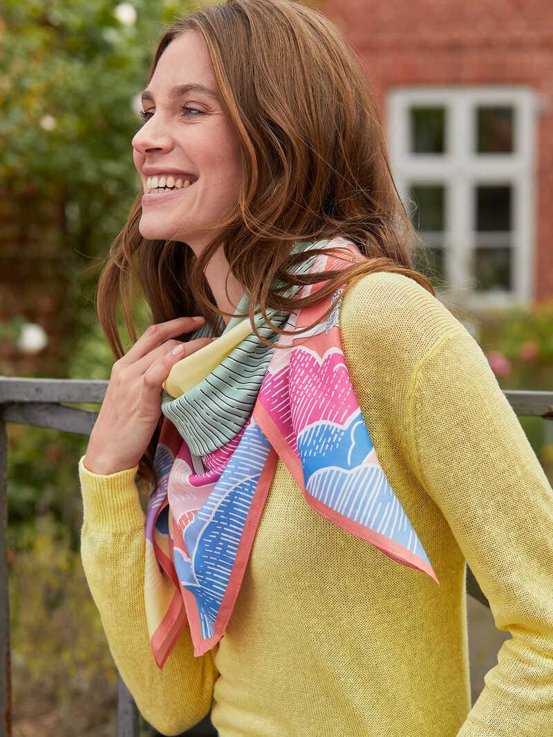 Alternatives Bild 1 zu Nicki-Tuch Pastel Clouds