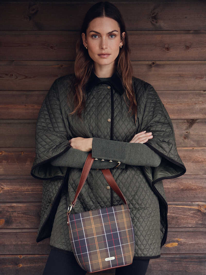Alternatives Bild 1 zu Barbour Bag im Classic Tartan