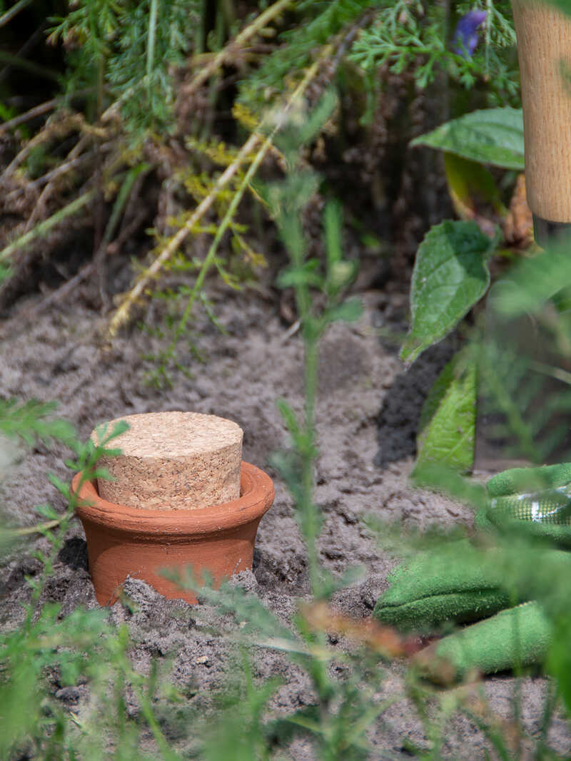Alternatives Bild 2 zu Olla Keramikgef�� zur Pflanzenbew�sserung