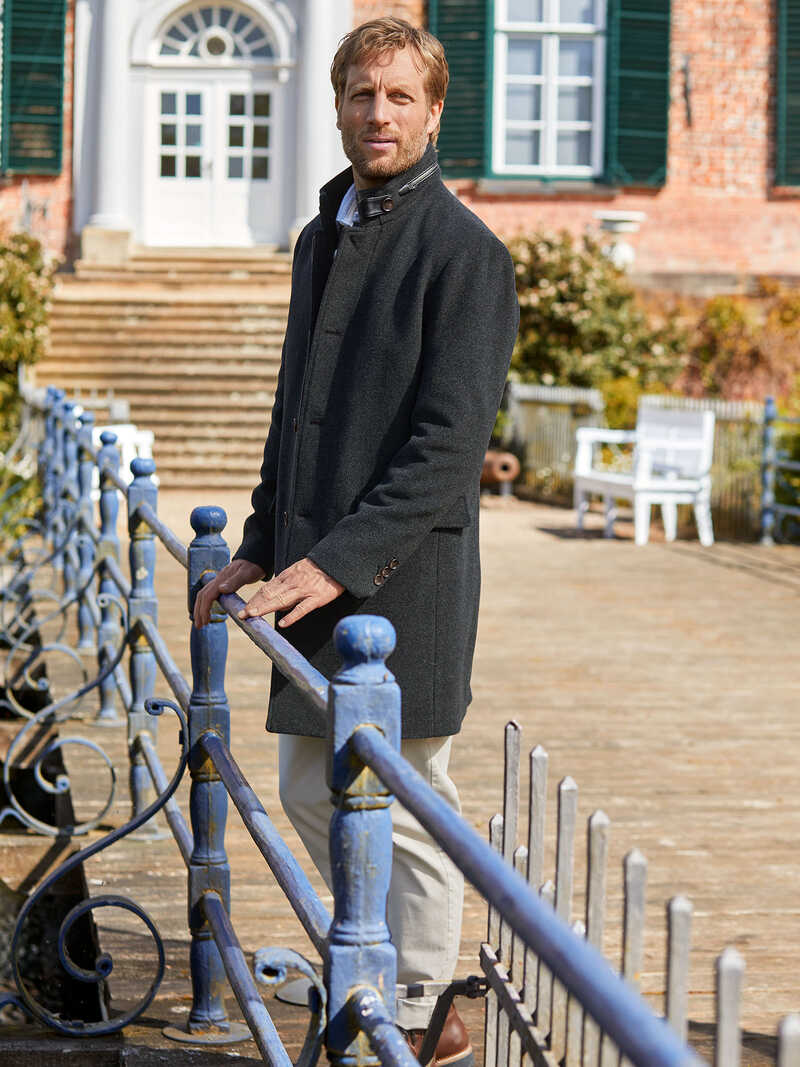 Alternatives Bild 1 zu Stehkragen-Mantel