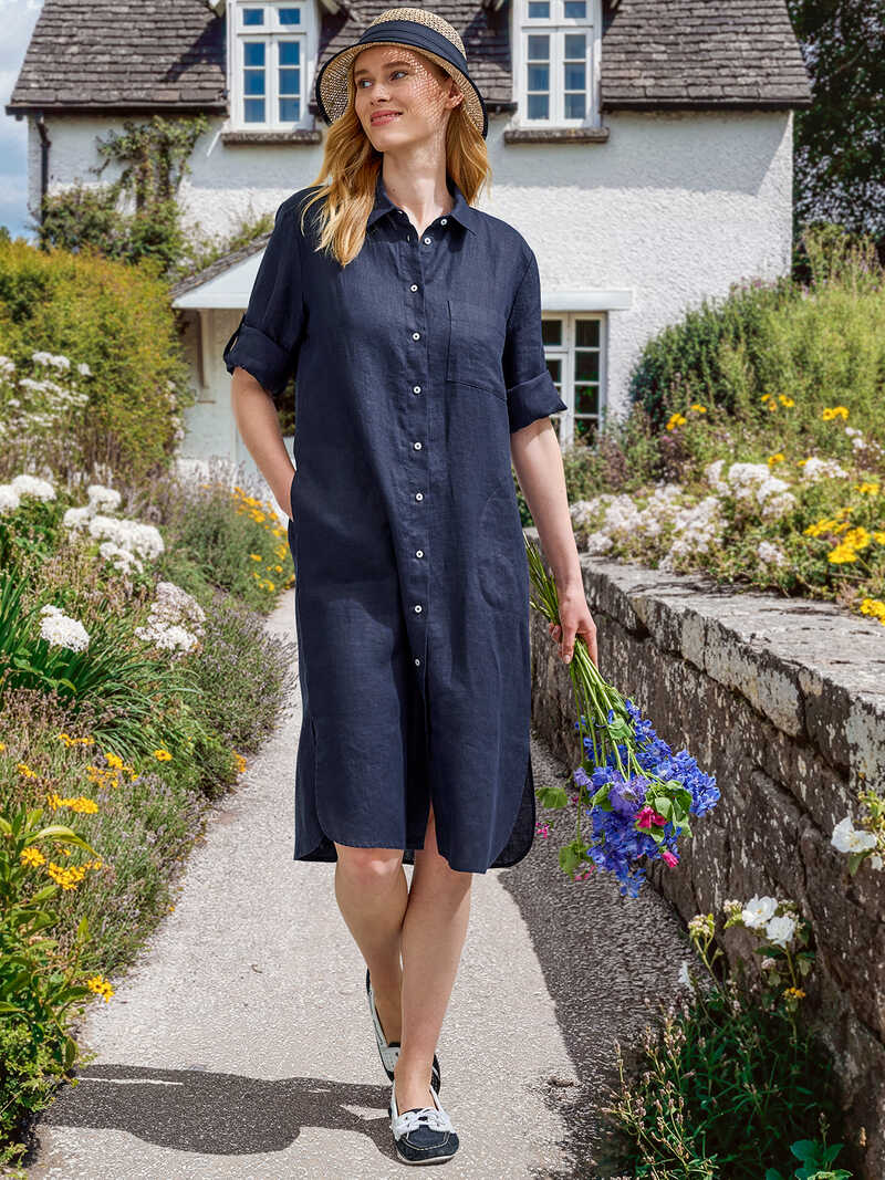 Produktbild zu Leinenkleid im Hemdblusenstil