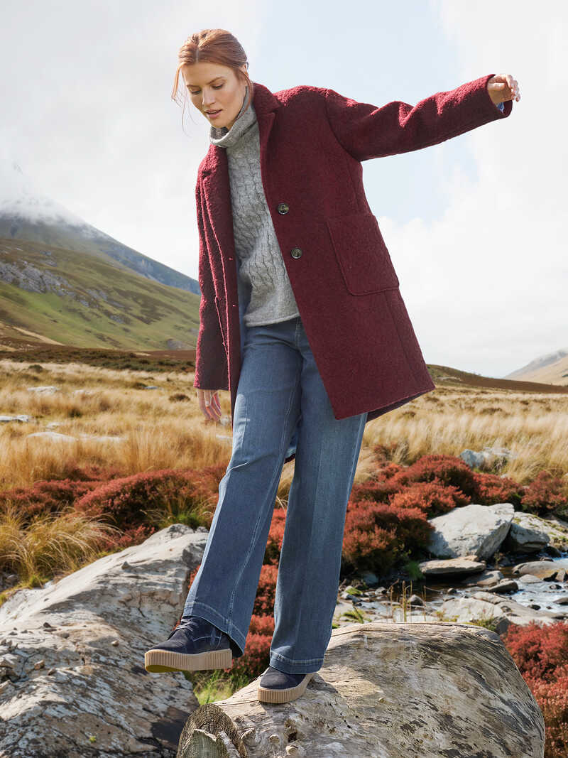 Alternatives Bild 4 zu Roter Wollmantel in Boucle-Optik