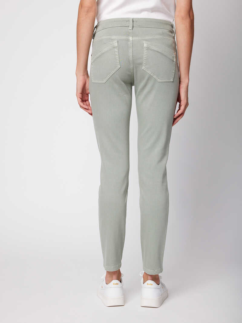 Alternatives Bild 2 zu Damenjeans im Five-Pocket-Stil