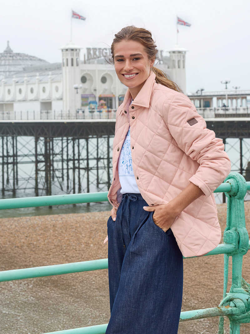 Alternatives Bild 1 zu Ultraleichte Steppjacke