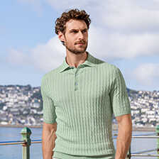 Alernatives Thumbnail 2 zu Herren-Strickpolo