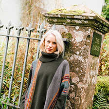 Thumbnail zu Poncho-Pullover Fair Isle