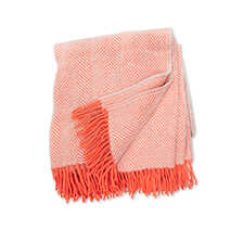 Alernatives Thumbnail 1 zu Rosa Schurwoll-Decke mit Fransen