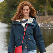 Alernatives Thumbnail 2 zu Rote Leder-Umhngetasche