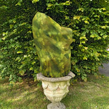 Grne Pflanzenschutzhauben aus Fleece mittelgro