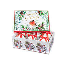 Christbaumkugeln mit Rotkehlchen