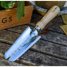 Alernatives Thumbnail 1 zu Pflanz-Unkraut-Schaufel aus rostfreiem Edelstahl mit eingravierter Mess-Skala Hartholz-Griff