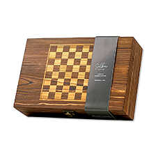 Alernatives Thumbnail 1 zu Spiele-Box mit Schach- und Kartenspiel