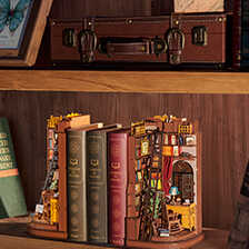 Alernatives Thumbnail 4 zu Book Nook Silent Corner Study mit 196 Teilen