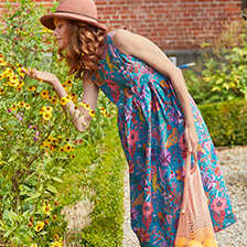 Alernatives Thumbnail 3 zu Sommer-H�ngerkleid mit Blumen