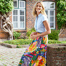 Alernatives Thumbnail 1 zu Faltenrock mit Blumen-Print