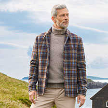 Alernatives Thumbnail 1 zu Sakkojacke mit Hemdkragen