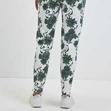 Alernatives Thumbnail 3 zu Blumen-Chino