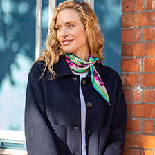 Alernatives Thumbnail 1 zu Kurze Wolljacke